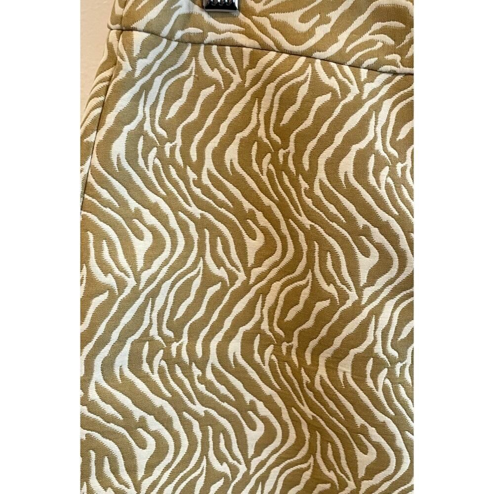 Banana Republic Zebra Print Jacquard Pencil Skirt Size 4 - Picture 2 of 8